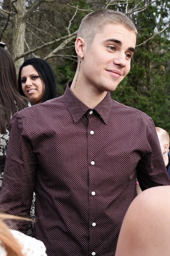 jckbluesbieber's tweet photo. handsome boy https://t.co/W9VehKQaHP