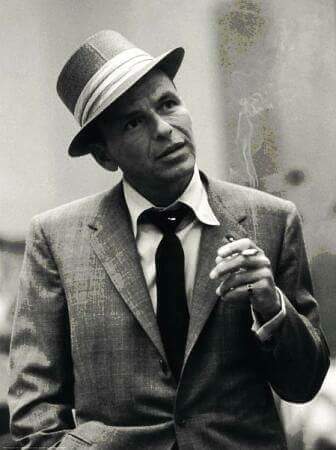 1907_mohamed_72's tweet photo. Frank Sinatra 💙 https://t.co/I6lJya7dCe