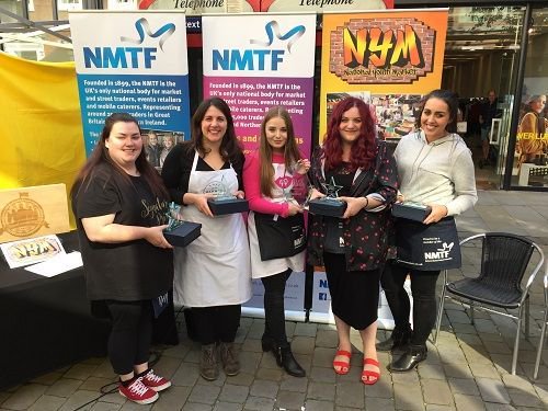 Calling all young entrepreneurs aged 16 to 30! We're holding a FREE #YouthMarket on 26 May it's a great opportunity to showcase your talents &amp; support is provided. Full info here buff.ly/2HNTAlp <a href="/marketsmatter/">NMTF</a> <a href="/LoveRothCentre/">LoveRotherhamCentre</a> <a href="/Pioneers4Roth/">Rotherham Pioneers</a> Pls RT &amp; spread the word #NYM18
