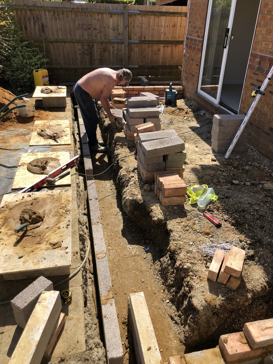 sccbuilders's tweet photo. It’s been a busy few weeks on the small extension in Lymington we are now up to plate height ready for the carpenters to begin forming the roof on Monday. https://t.co/kY1LgCKb25