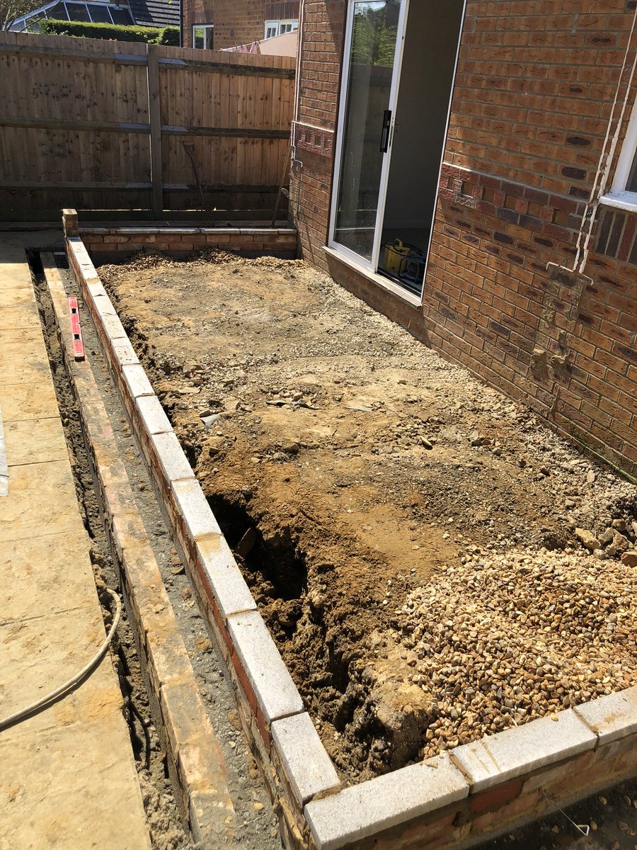 sccbuilders's tweet photo. It’s been a busy few weeks on the small extension in Lymington we are now up to plate height ready for the carpenters to begin forming the roof on Monday. https://t.co/kY1LgCKb25
