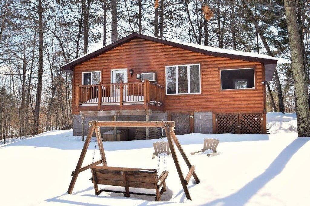 WiscCabins's tweet photo. #DanburyWI • 2 beds • 1 bath • 780 sqft $137,000 Est. Mortgage: $552/mo #WisconsinCabinsForSale https://t.co/biS1oFTuNe https://t.co/kJ49XP3xdK