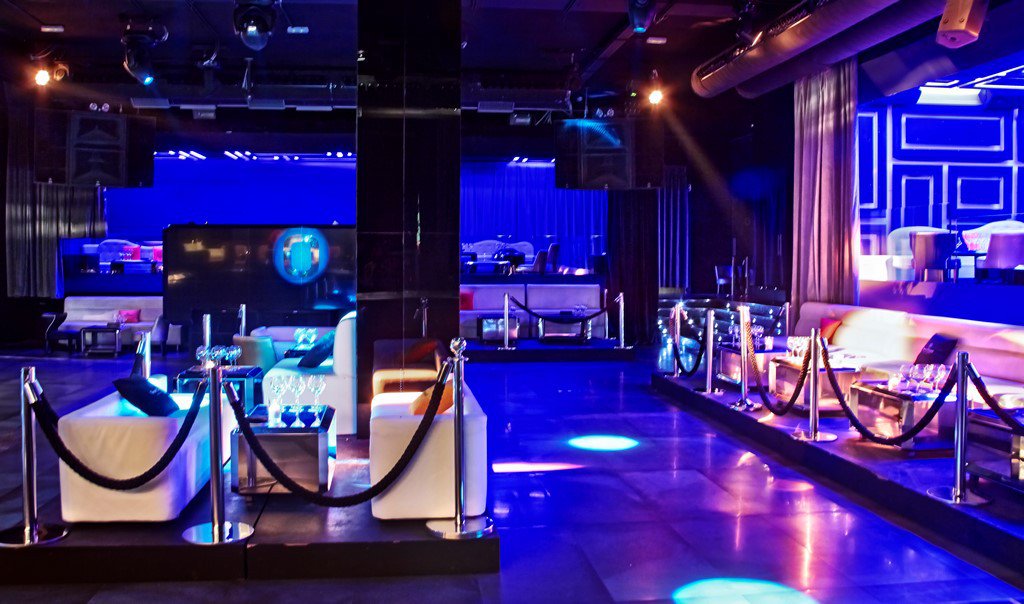 Moss_MusicPlace's tweet photo. Reservas tus entradas de nochevieja de Nazca events club al mejor orecio! información y reservas 630 880 984 (Whatsapp) https://t.co/5gimbt1PUC