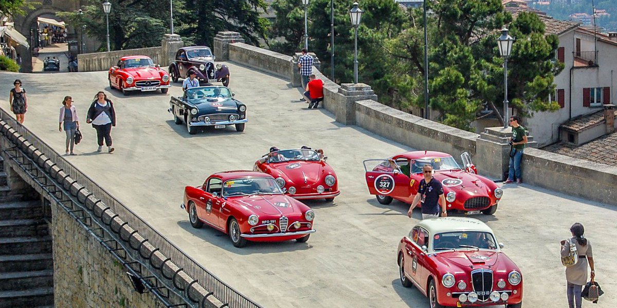 's tweet image. Woensdag 16 mei gaat de #1000 #Miglia van start. Wij zullen door middel van een mooie reportage u laten genieten van de route, de rijders en bewoners en de passie welke in Italië leeft voor de autosport.