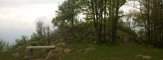 Digi_TO's tweet image. #Musinè: piccola guida per #escursionisti.
Meta di #allenamento per esperti o camminatori occasionali, la #montagna a pochi chilometri da #Torino offre uno spettacolo naturalistico con #itinerari dall’indimenticabile #bellezza - goo.gl/TwwRxH