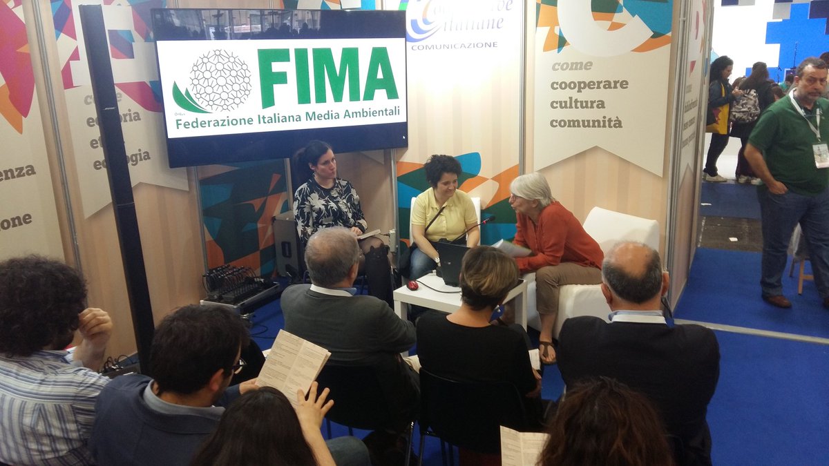 FIMAit's tweet photo. #watergrabbing e #greenmobility a #salto18 cominciano le presentazioni dei nostri #librigreen con @emanuela_cel @rebetikomou e #mariaberrini programma su https://t.co/JKXlzNMdQf https://t.co/8ff3tsWLWX