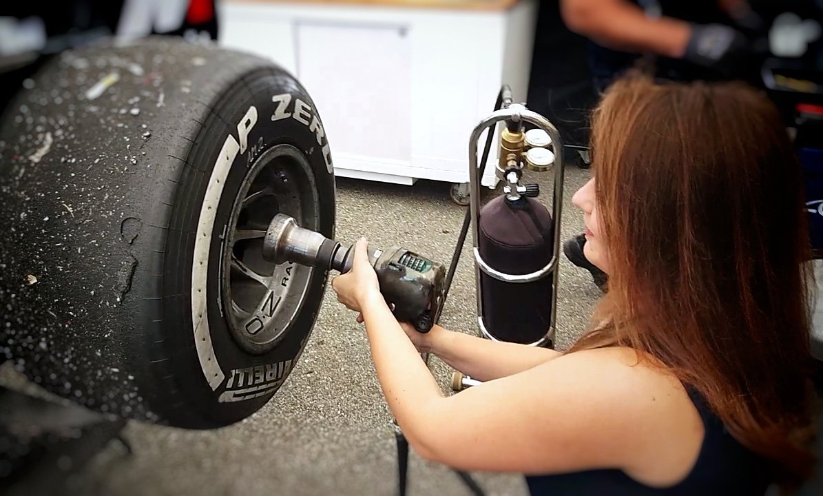 F1nal__Lap's tweet photo. || 👀 ||
🔹️Never be afraid of being curious, it can only bring you the best.
#f1nal_lap #F1 #formulaone #Formula1 #spain #spanishgp #barcelona #motorsport #auto #autosport #sport #race #racing #site #blog #world #journalism #karting #belgium #girl #driver #cars #intacar https://t.co/gs2OoqCfni