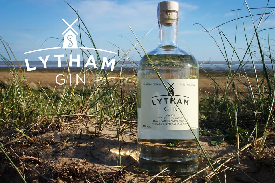 LythamLifeStyle's tweet photo. Have you read about our Sara, #Sandgrown Spirits and how #lythamgin came about
@Ginocology 
#lythamstyle 
https://t.co/VIB4LcOYl0 https://t.co/MnUsINnu6z
