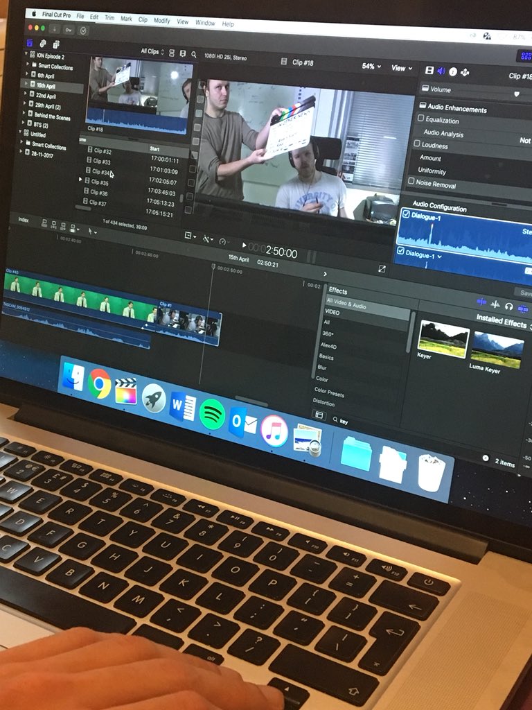 ThunderHkProds's tweet photo. Another great editing session putting together episode 2! Near there 👍🏻💻 #inothernews #editing #finalcut #finalcutpro #laptop #apple #editingsession #software #editingsoftware #episode2 #seriesone #mockumentary #kickstarter https://t.co/tUrK9v3YYw