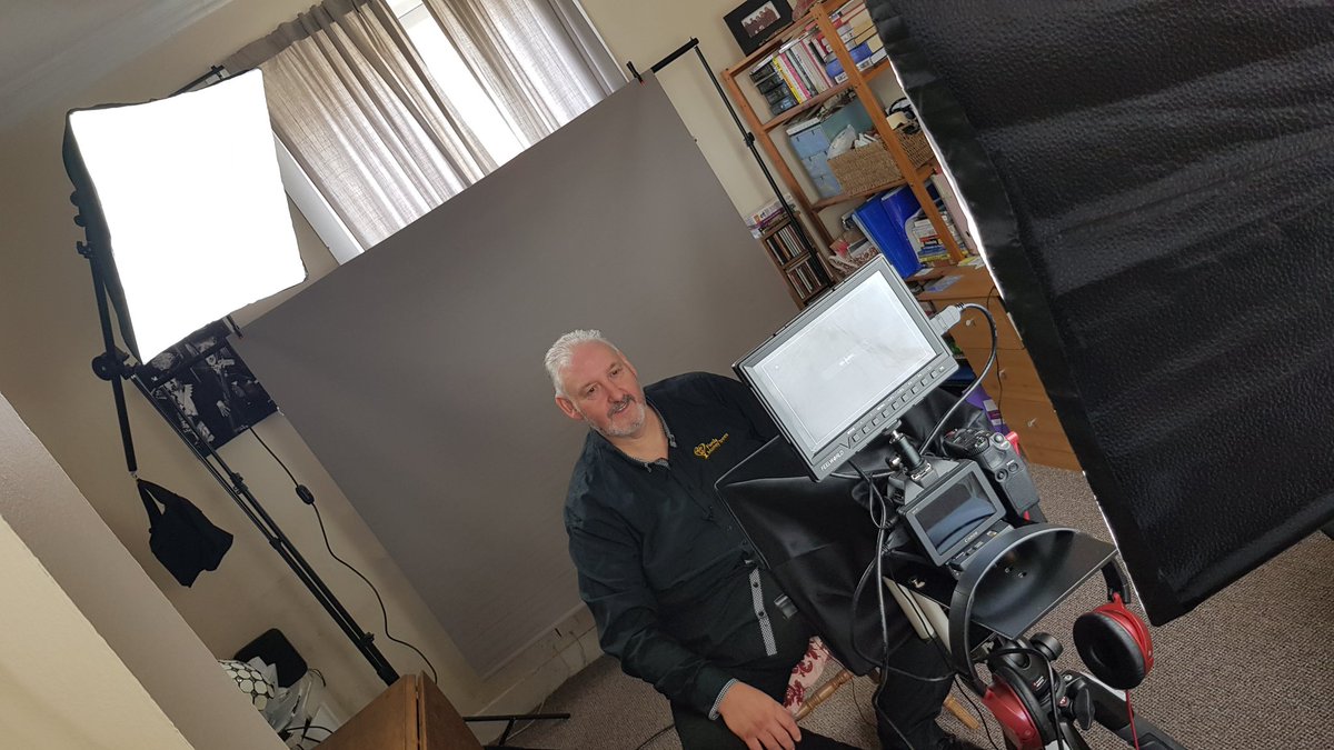 Allowed <a href="/no1bitcoinman/">Paul Gunson</a> a cheeky home visit to get his 60 sec pitch #video in our pop up studio 😎