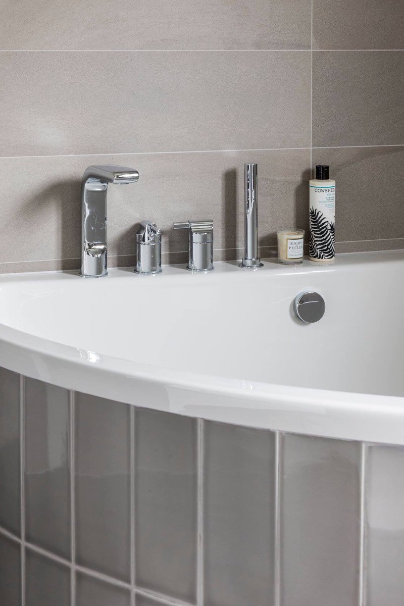 Take your bathroom to the next level with this unique design by Linear London ! 

#interiordesign #bathroom #bathroomgoals