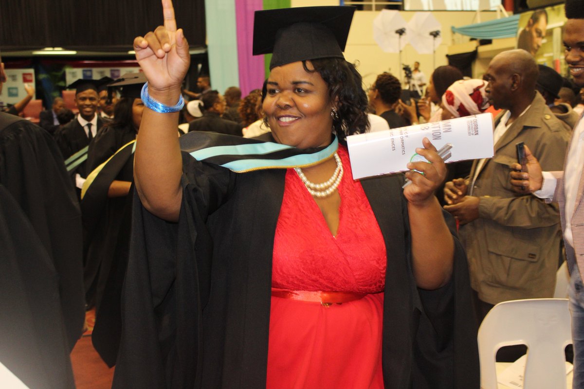 DUT_Tweets's tweet image. Proud moment for everyone at #DUTGRAD2018 @RadioDUT @JournalismIziko @DUTAlumni @ButiManamela