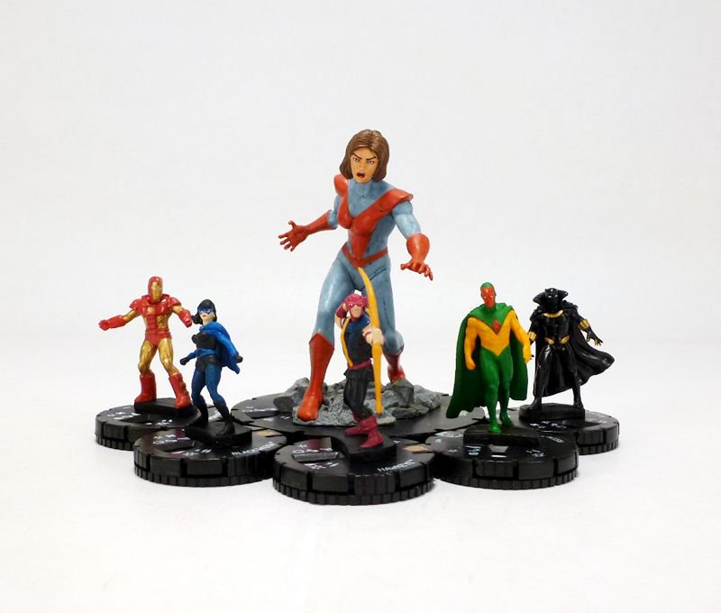 figures_dot_com's tweet photo. ADVANCE REVIEW: @wizkidsgames #Marvel #HeroClix #Avengers Infinity Fast Forces and Dice &amp; Token Pack https://t.co/oh6uMGts7K https://t.co/clZ5rxqsJp