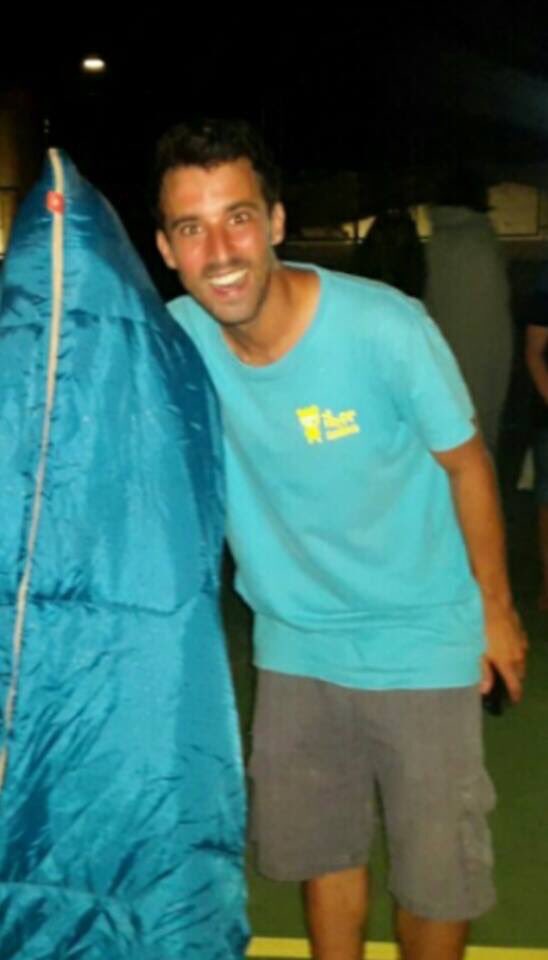 ¡Qué gran Javi! 👌
Quien comenzó con nosotros desarrollando la actividad de fútbol en CEIP La Celada y <a href="/coleprincipes/">Cole Príncipes</a> y ha continuado en Escuelas de Verano, de Pascua, excursiones, campamentos... 

¿Lo conocéis? ¿Alguna aportación? 😁

Entrevista: bit.ly/2HYEHO4