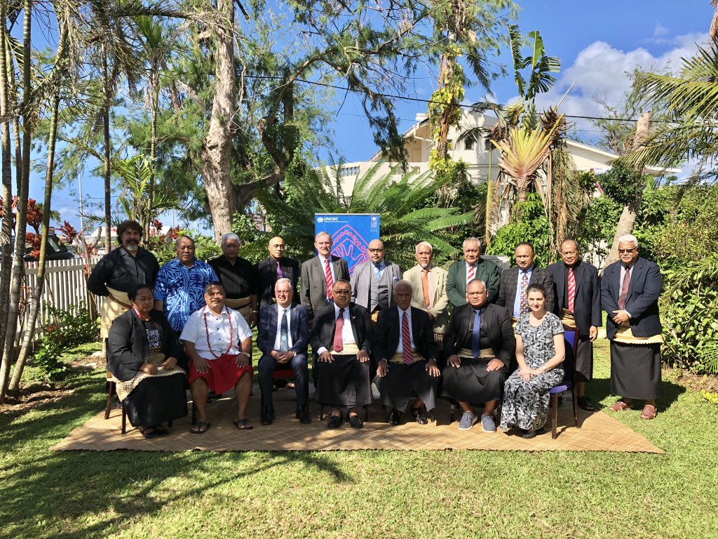 LordFusitua's tweet photo. Rushed from #PINA2018 but as I opined yesterday we’re on-a reminder to policy/makers & legislators that it begins with us. Anticorruption is a way of life-not a just a panacea to a systemic & institutionalised injustice. Glad we have AC Workshop underway https://t.co/l03tARn49E https://t.co/nbwehCJSBh