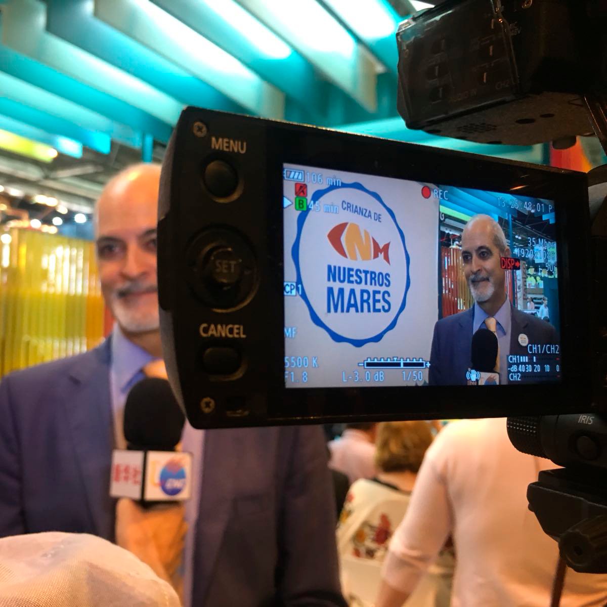 Os dejamos unas fotos del taller de #ceviches que hemos realizado hoy en el @SalondeGourmets de #Madrid a cargo del chef <a href="/chinofalso/">gabriel</a>. Lo hemos pasado en grande degustando tanta delicia con la #prensa y los #bloggers que han venido a nuestra cita. ¡Muchas gracias a todos! 🍴