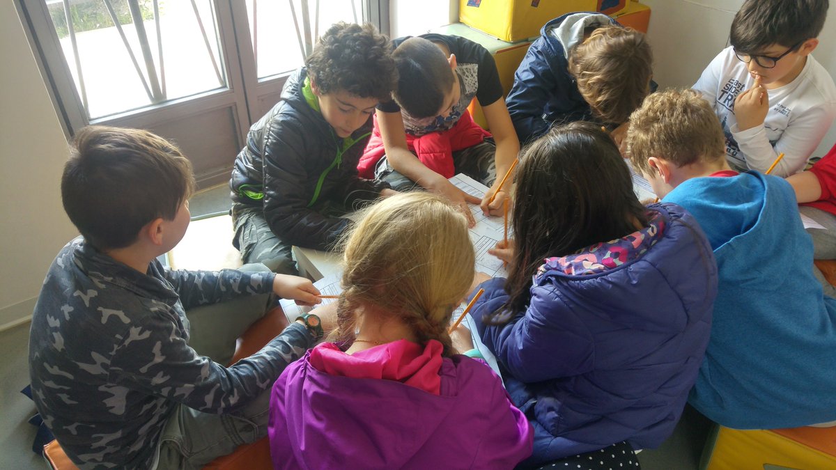 DidaMuNDA's tweet photo. Oggi piccoli #archeologi al lavoro al @MuNDAMuseo! Eccezionali!😁🤠🤠🤠
#abruzzo #10Maggio #museo #KidsCreativeLab #Kids #archeologia
@didatticando @MuseoArcheoCa @Archeokids @museiincomune @YourAbruzzo @MuseoArcheoSA @ArcheoLogica https://t.co/wh3TE9UX2U