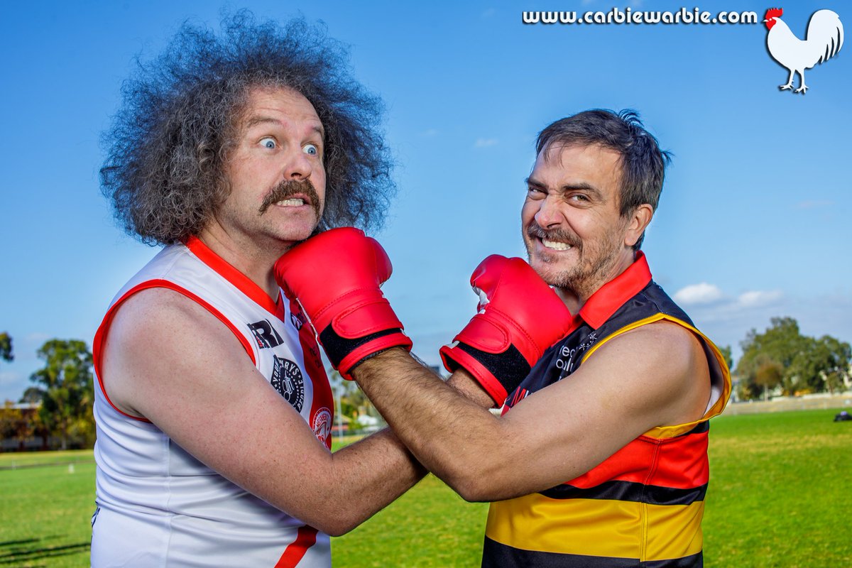 CarbieWarbie's tweet photo. It's ON like DONKEY KONG! ๐ฆ๐ข๏ธ
Who is going to win the 2018 @ReclinkCommCup at #VictoriaPark on the 24th of June? You have have 1 WEEK to vote (see tweet below). @pbsfm @3RRRFM Megahertz Vs @RockdogsFC! ๐๐๐๐ถ๐๐บโค๏ธโก๏ธ๐ #ReclinkCommCup #Rockdogs #Megahertz #EverydayPeople https://t.co/IG0CXJKz3S