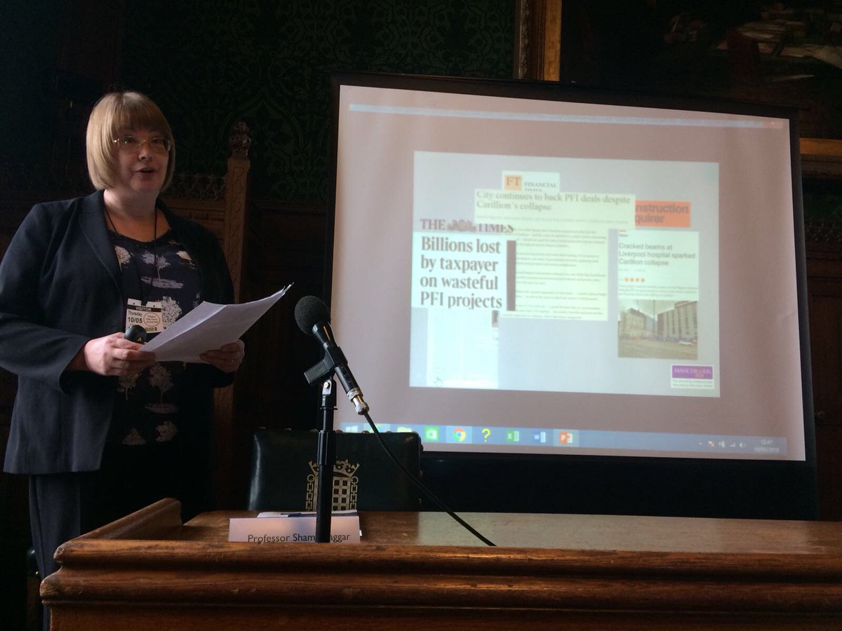 CfSocialScience's tweet photo. Prof Anne Stafford’s insightful analysis of the #carillion collapse at #MTCSocSci Accounting & Finance launch https://t.co/NT4oZjZPnE