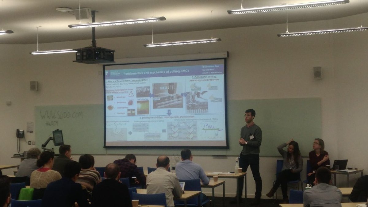 UoN_UTC's tweet photo. @GavaldaOriol and @magic_gonzalo attended this year's Advanced Manufacturing Technology Showcase Event, where they had to present in 1 and 3 minutes their research. Now that's a challenge! #ChallengeAccepted #phdskills #phdlife https://t.co/Yv5tVx5bn4