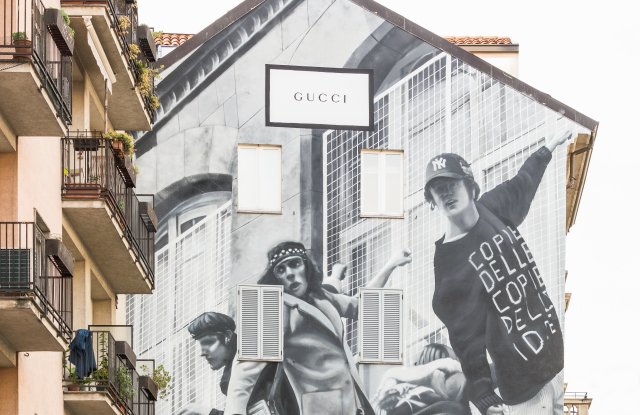 .<a href="/gucci/">gucci</a> unveils art murals around the world: bit.ly/2G1MEME