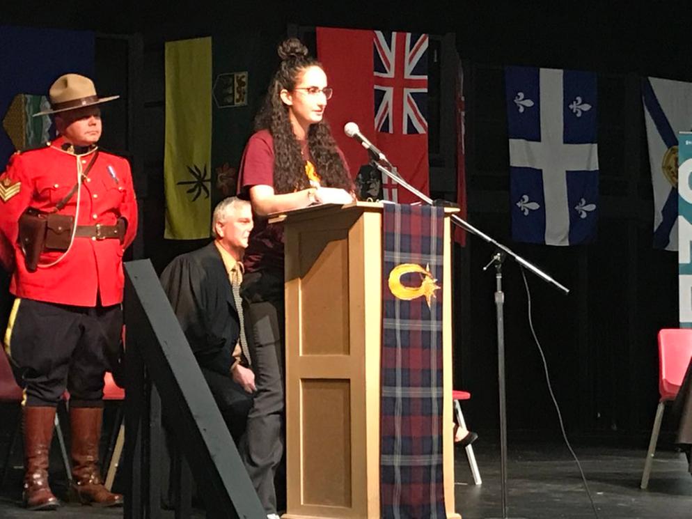 A special citizenship ceremony in #Windsor is welcoming 48 new citizens to #Canada. ow.ly/dwgV30jVGM2