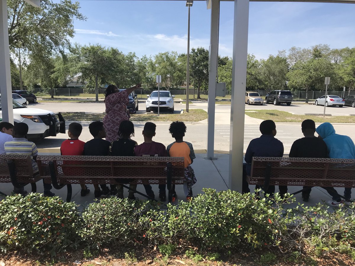 Lakegemes Ocps On Twitter Mrs Jackson Took Her 5th Grade