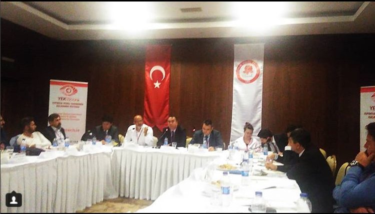 Isparta Süleyman Demirel Üniversitesi Rektörlüğünce yürütülen Yerel Ekonomik Kalkınma Vizyonu 2018 araştırmaları çerçevesinde düzenlenen "Mermercilik" çalıştayına katılım gösterdik. Sektör temsilcileri ile istişarelerde bulunduk. 
#ÇevreciMadencilik #Mermer #çevre #maden #ekonomi