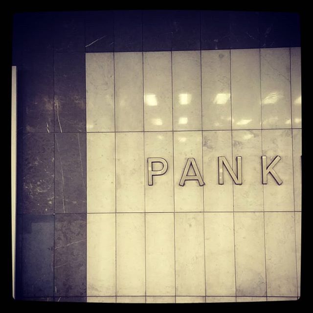 poohcz's tweet image. #punk Is #dead #metrogram #prague #praha #tw #face #blog pooh.cz/2018/05/10/pun…