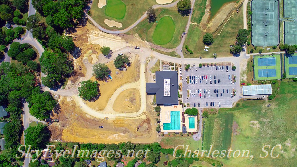 skyeyeimagesllc's tweet photo. New residential construction in Snee Farm. Fly Well My Friends #skyeyeimages #drones #residential #realtor #sneefarm #construction #MtPleasant @MtPleasantGov @MoultrieNews #sc @MPSCChamber https://t.co/4xbLTe0VCE