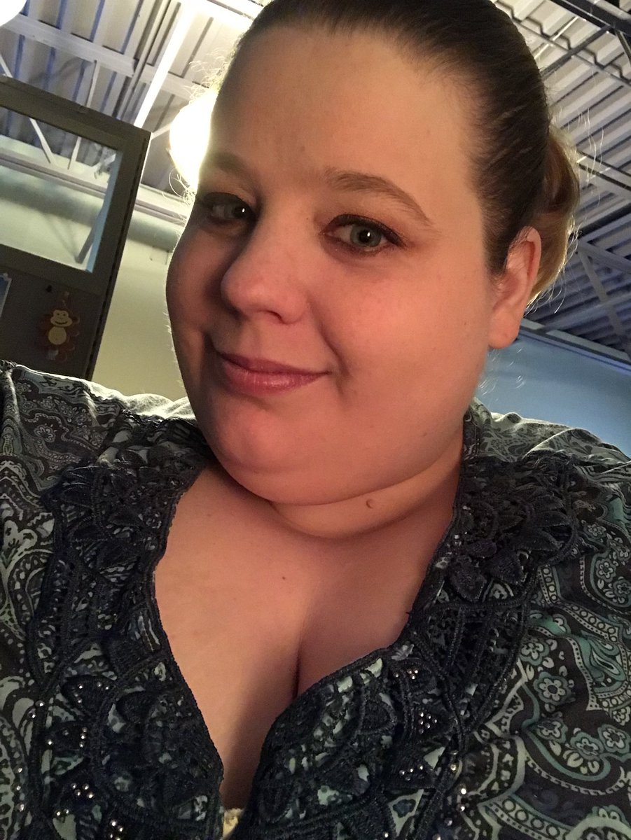 NextLVLPlus's tweet photo. Itโs almost... the weekend.. woohooo! (Insert little wiggle dance) yeah yeah! (Hip pop) BAM!
Lol can you tell I am excited for this week to be over with? Hahaha #yesIamadork #dancinginmychair #bringontheweekend https://t.co/Io2lgv5h7t