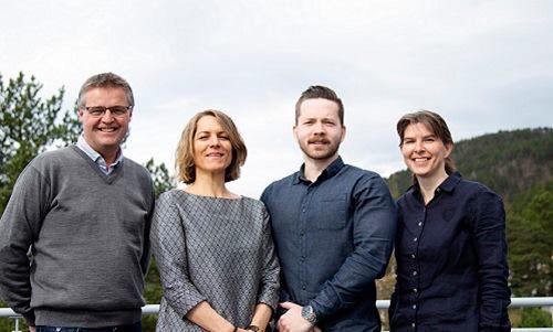 Da er alle våre nyansatte på plass, team iKuben består av Arne Larsen, prosjektleder, Karen Landmark, FoUI-leder, Christian Strømmen, prosjektøkonom og Hilde Aspås, daglig leder.