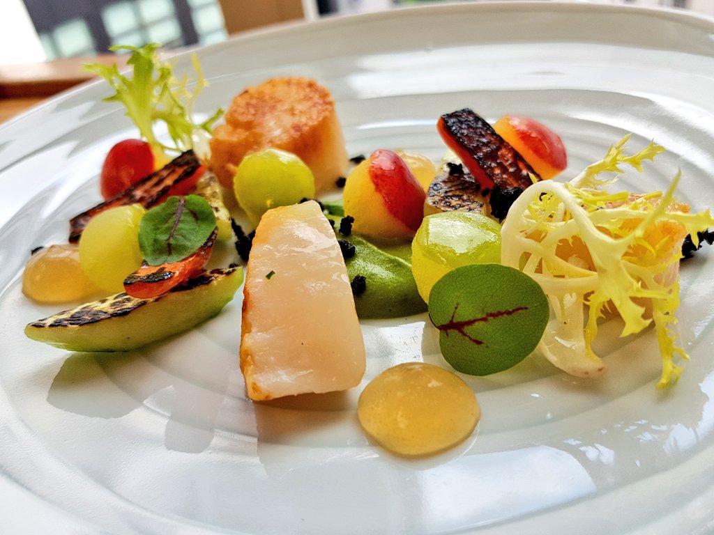 Scallop dish <a href="/anthonyadhen1/">anthony adhen </a> <a href="/ben_gsinclair/">Ben Garnett-Sinclair</a> <a href="/chandco/">CH&CO</a> <a href="/HarbourandJones/">H+J</a> <a href="/LussoCatering/">Lusso Catering</a>