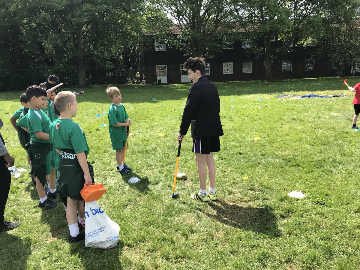 Yr 3/4 Tri Golf festivals in action at Kings Oak Primary. 160 children participating supported by the <a href="/BFS_sport/">BFS PE and Sport</a> Leaders &amp; @mowsbury <a href="/SJF_Golf/">Samuel Filipczak</a>. <a href="/GreatDenhamPS/">Great Denham Primary</a> <a href="/SpringfieldBeds/">Springfield Primary School | Bedford</a> @WilsteadLower <a href="/SheerhatchPS/">Sheerhatch Primary</a> <a href="/shortstown_ps/">Shortstown Primary</a>