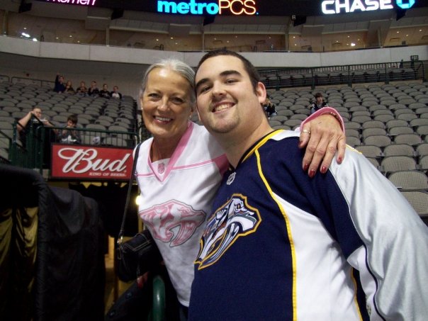 kmartel_sports's tweet photo. RIP Momma. You were one of a kind and I'm having a hard time believing that I won't be able to call you anymore. Thank you for helping me grow into the man I am today. I just wish I would've had more time with you.

Love you mom. Save a seat for me whenever I get there. https://t.co/9gBTz8WoDE