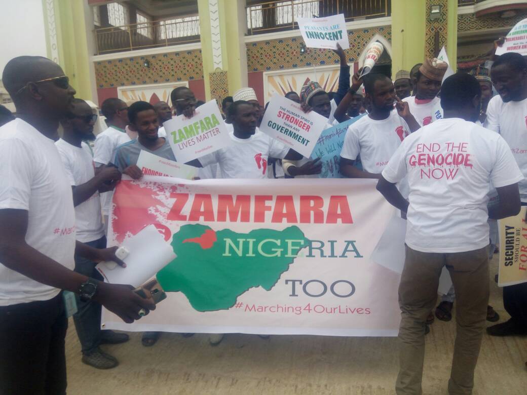 mkkhalilu's tweet photo. #ZamfarapeoplesLivesMatters
Protest going on now in Gusau Capital of Zamfara state Nigeria
@SPNigeria @SPNigeria @PoliceNG @UN @SenMarafaKabir @bashir_maru @ZamfaraBlog @arewacycle @ZamfaraCircle @alouibrahim92 @DanBorno @AishaYesufu @Ubaidullahy @MuhammadSageer @daily_trust @P https://t.co/QE31mJGV80