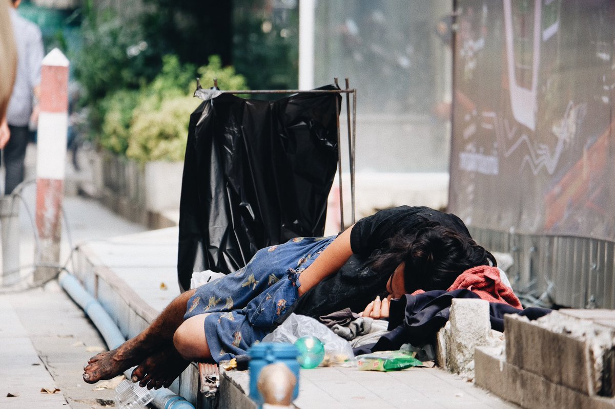 human_street's tweet photo. ในนามของความเป็นคน https://t.co/iehvoQBbbK