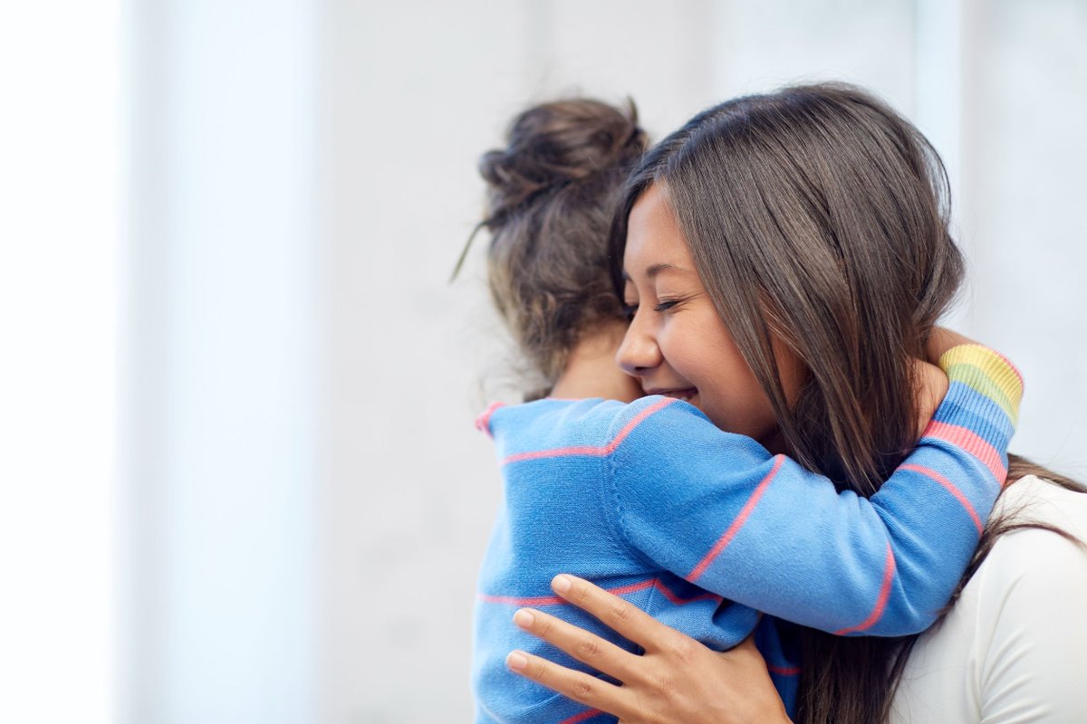Starting the morning off with Parenting from the Heart (10am CST), join me online here: ow.ly/UTXa30jMu0v