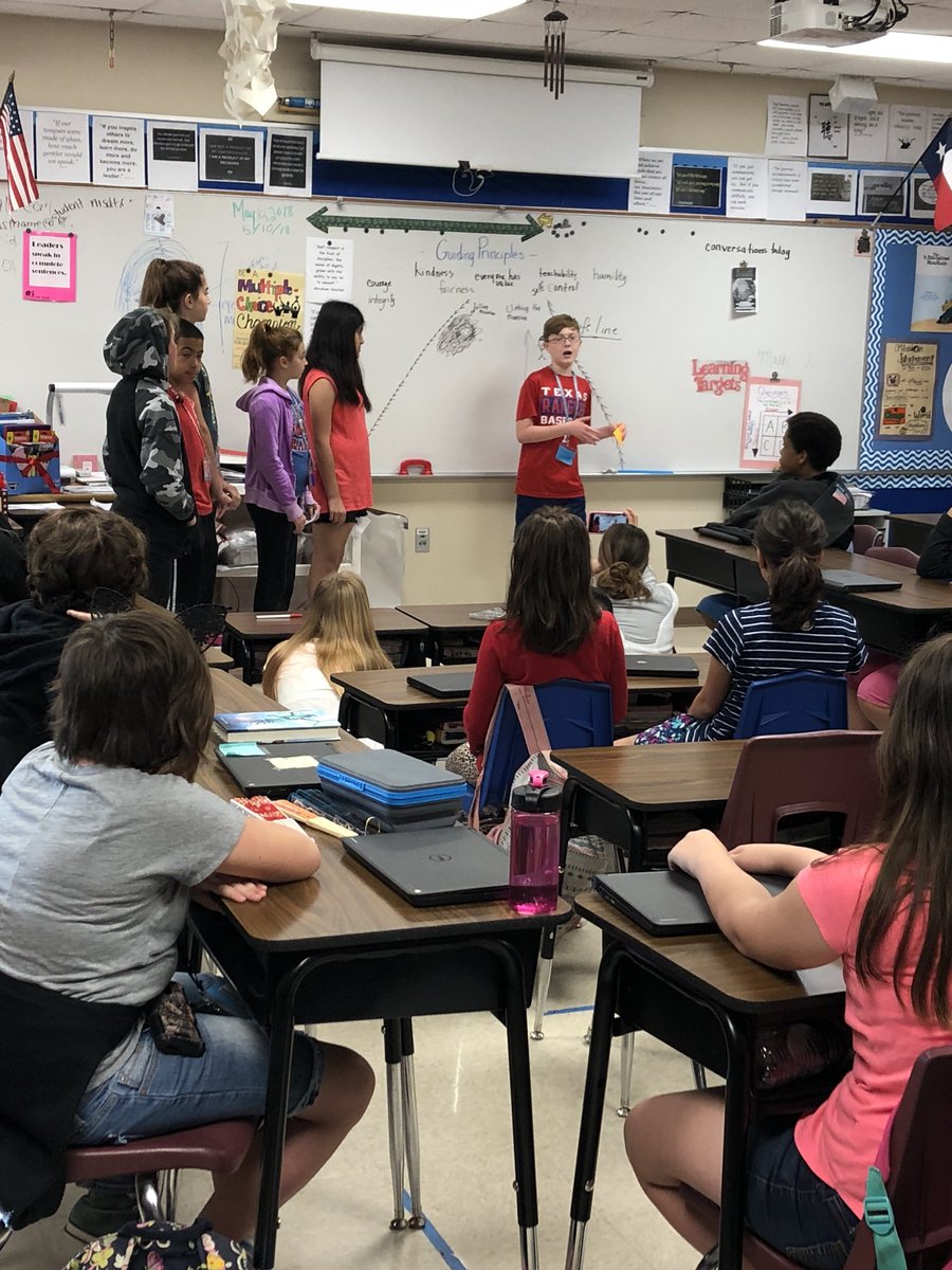 BranstetterSunn's tweet image. Love it when 5th grader lead morning meeting  @PrairieViewES #pveleads #5thgradeleads