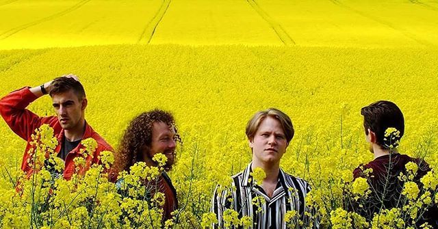 catch us playing at central station tonight, 9:15pm  @focuswales 2018 xXx

<a href="/gengahr/">GENGAHR</a> @g_a_l_l_o_p_s <a href="/deadseaofficial/">dead sea scrolls</a> <a href="/gravves/">c</a> @chromabanduk @peanessband @hollowsuk @sustinereband ift.tt/2I87Uqd