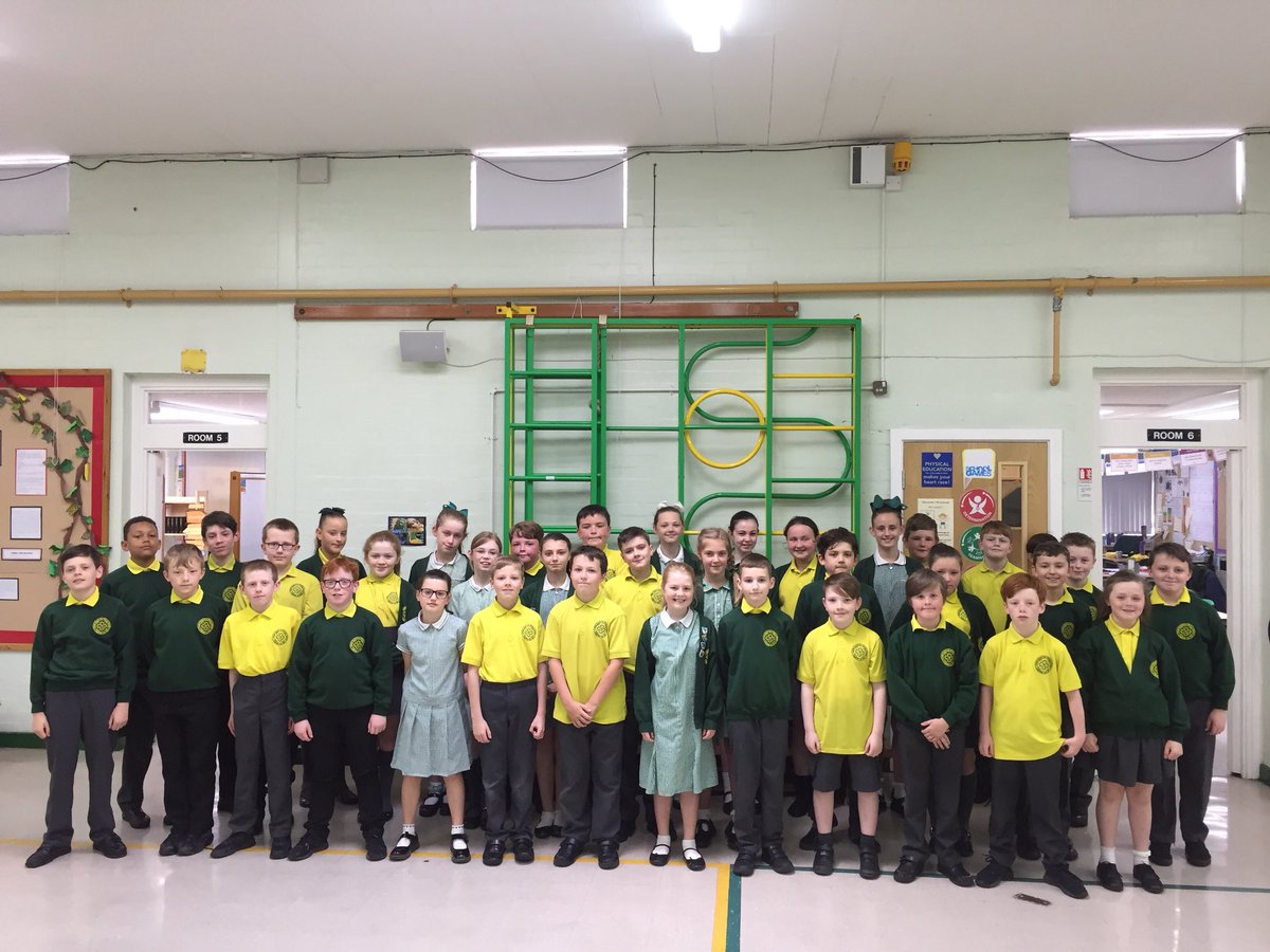 ChristChurchCoE's tweet photo. A big well done to our Year 6’s for another day of 100% attendance! #1moreweektogo https://t.co/iNdu1UV6St