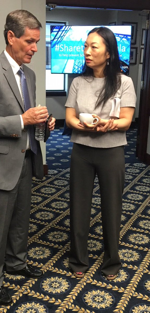 FirestormSol's tweet image. .@mlux2005 &amp;amp; Dr. Jeff Jackson of @GAIndepSchAssn discuss next steps before joining our panel on AI &amp;amp; #Violence Prevention at @PressClubDC #Sharetheformula
