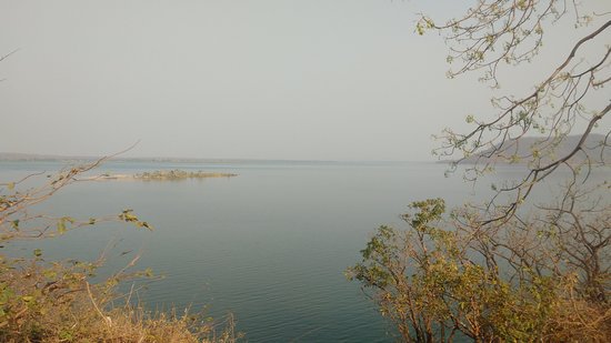 The beautiful Pakhal lake near Warangal was not a natural formation

Constructed by the great Kakatiya Ganapatideva (c. 1200 CE), It collects water from drainage area of 80 miles and irrigates upto 300,000 acres

Hindu kings constructed tanks as it was considered a Dharmic act