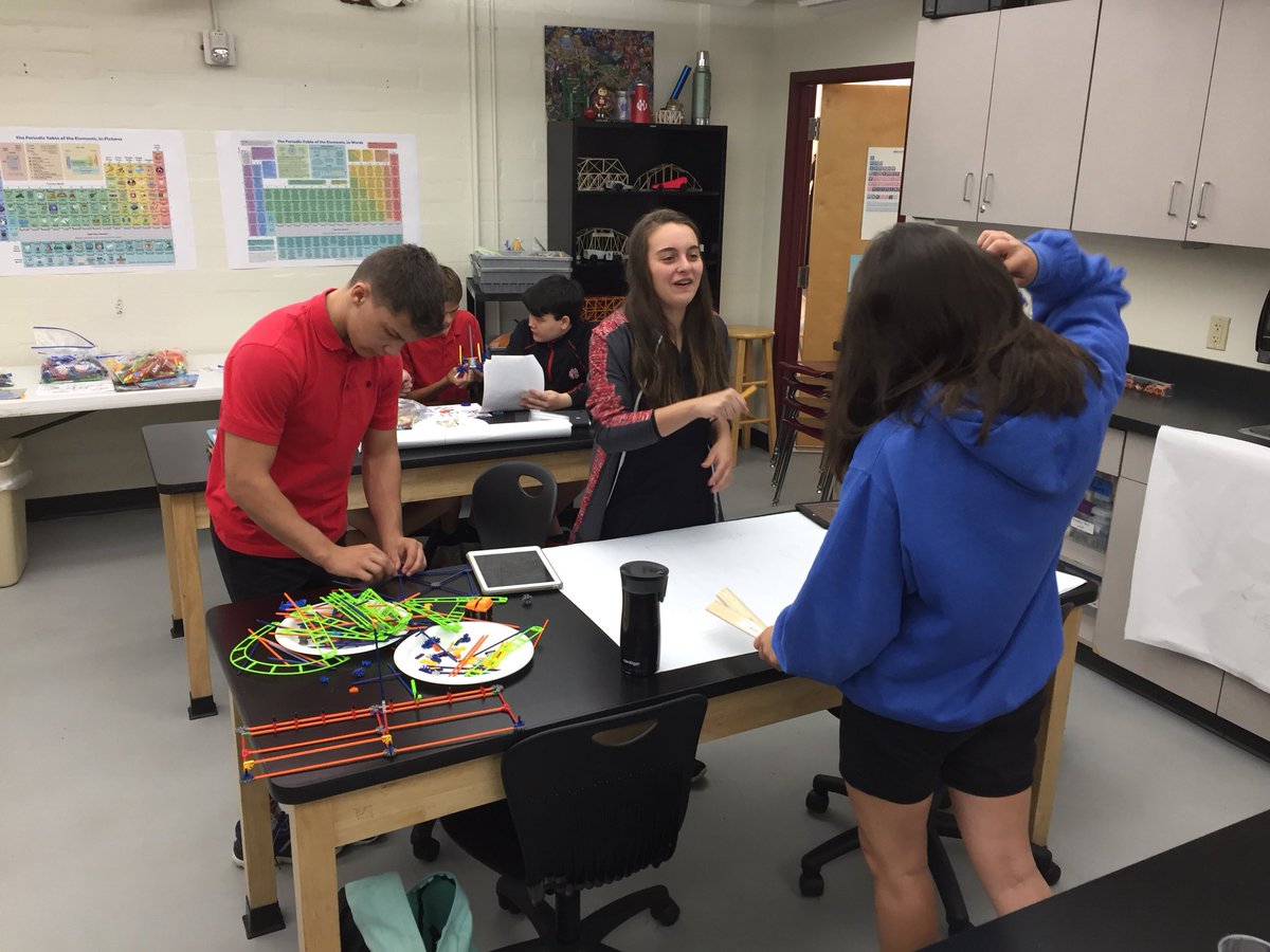 lhpcbrewer's tweet photo. 8th grade science Capstone Project underway! Theme park design. @lhpsnews #lhpclassroom https://t.co/7UDoSEpDMH
