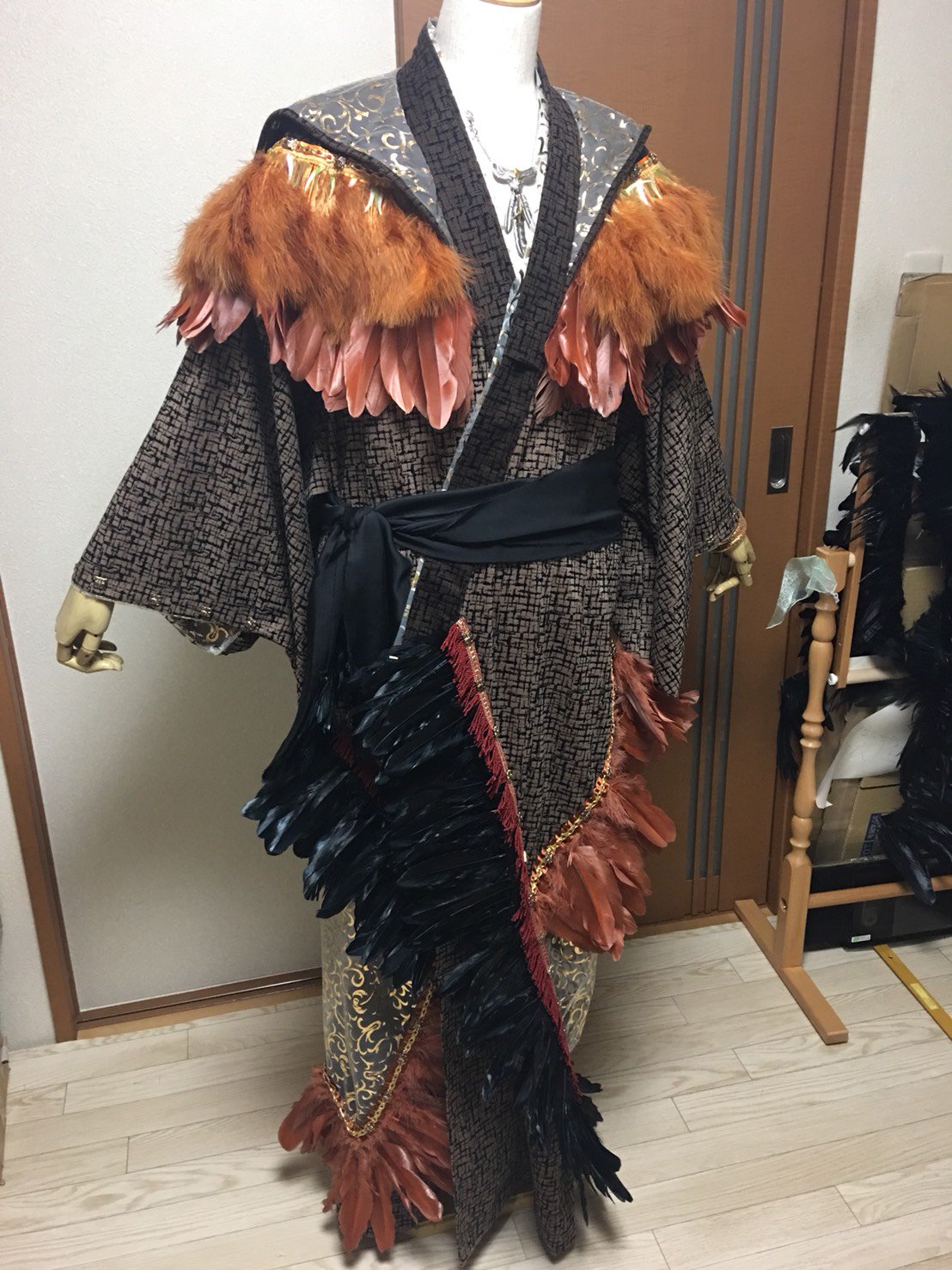 大衆演劇衣装フード❗️大幅に値下げしました 大石紗椰アナの衣装コーデとイヤリング可愛くてかっこいいです