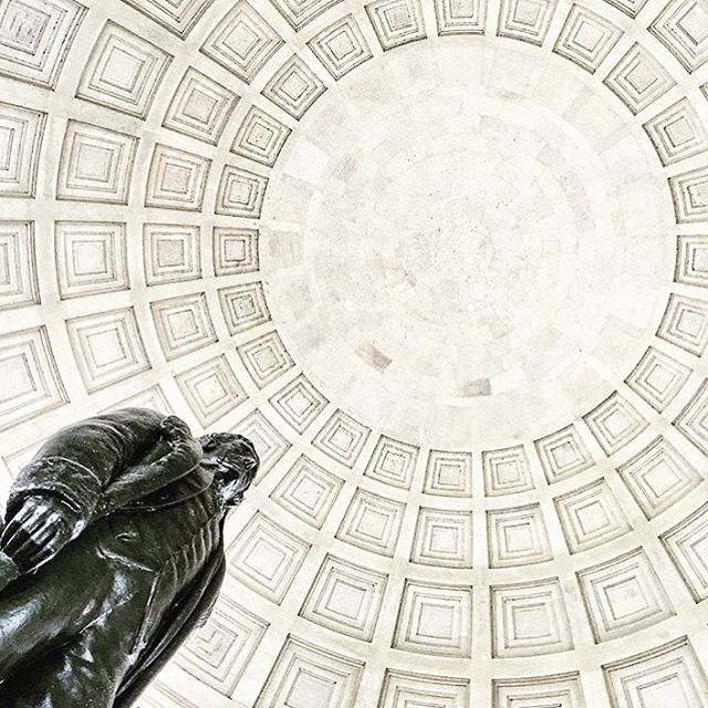 gripunlimited's tweet image. Can you believe the incredible views we have in this city? Awesome perspective from @stephaniesuttonphotography  #gripunlimitedbags #ridewithgrip #nationalbikemonth
.
.
.
#bythings
#madeindc
#acreativedc
#dclife
#activeDC
#mydccool
#IGDC
#smallbizdc
#sho… ift.tt/2IwJwxA