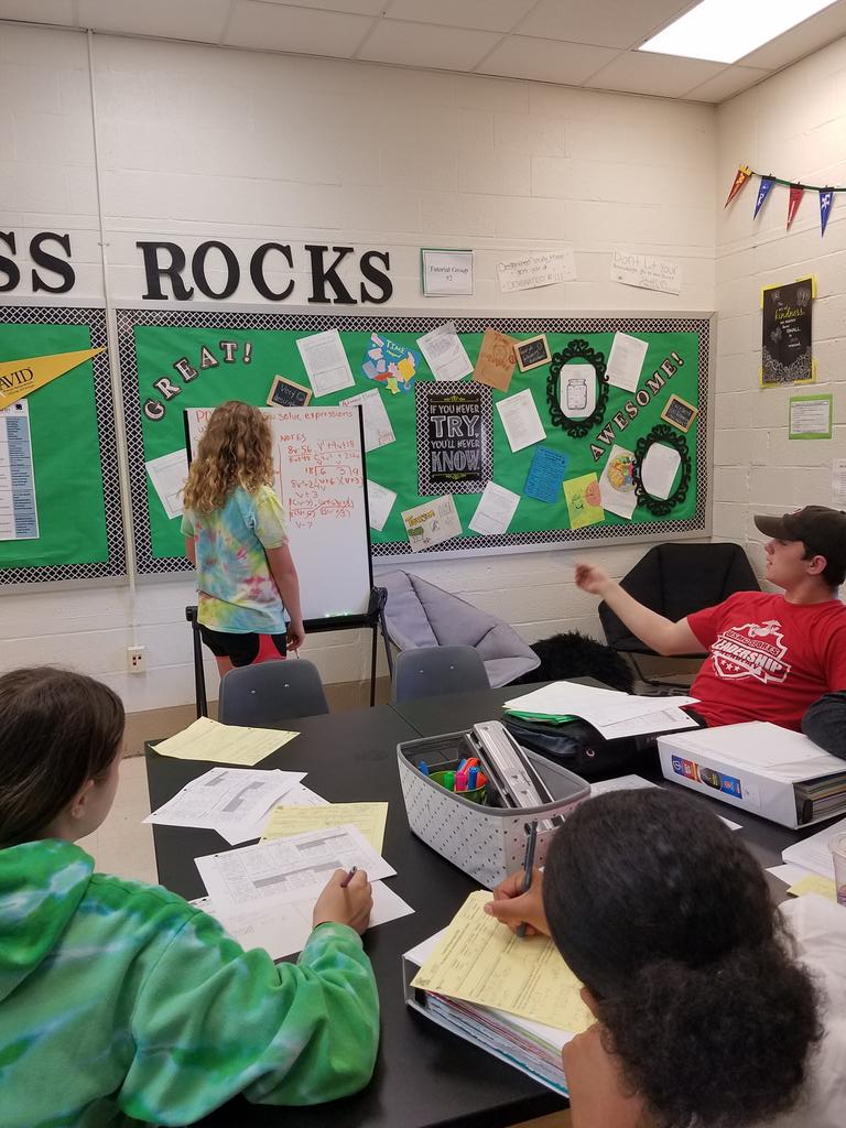 AVID 10th graders rocking tutorials today! #AVIDAACPS <a href="/ArundelHS_aacps/">Arundel High School</a>