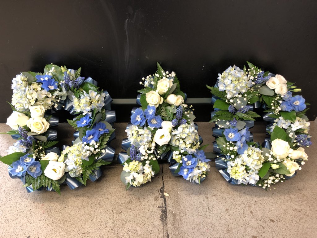 Loose open DAD funeral tribute #flowers #funeral #funeralflowers #bolton #delivery #blueandwhite
