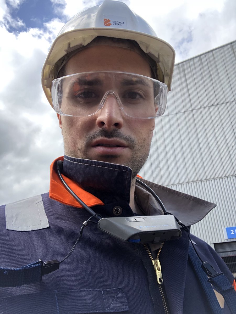 MattCorti's tweet photo. Having my George Osborne moment #highvisjacket #scunthorpe https://t.co/zQMYT58J6c