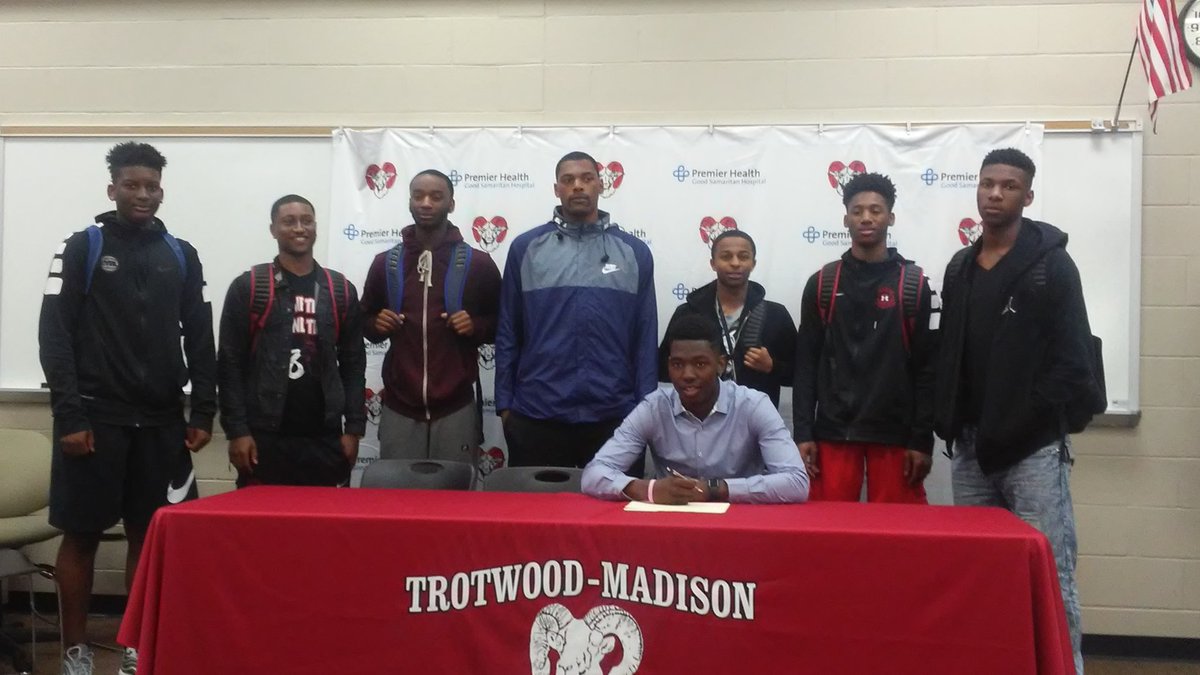 Trotwood Madison π (@twoodbasketball) on Twitter photo Supporting <a href="/BelyeuA/">Myles A. Belyeu</a> on his day..
Saginaw got a gr8 kid! Salute Myles
<a href="/Rockhold40/">R Rockhold</a> <a href="/DonteDixon86/">Coach Donte Dixon</a>
#RamNation Supporting <a href="/BelyeuA/">Myles A. Belyeu</a> on his day..
Saginaw got a gr8 kid! Salute Myles
<a href="/Rockhold40/">R Rockhold</a> <a href="/DonteDixon86/">Coach Donte Dixon</a>
#RamNation